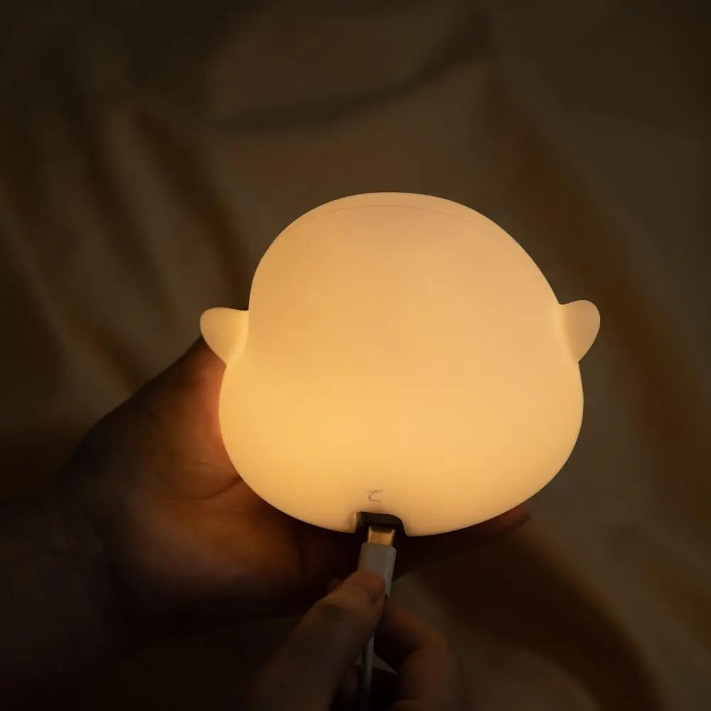 USB charging port for recharging the Doudou Duck Night Light
